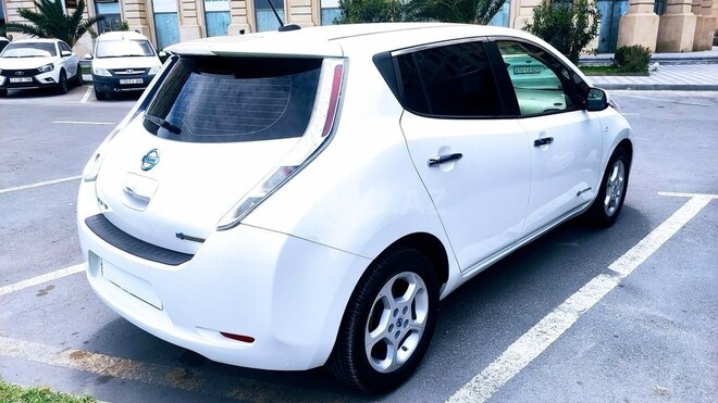Nissan Leaf 2012, 121,000 km - 0.0 л - Bakı