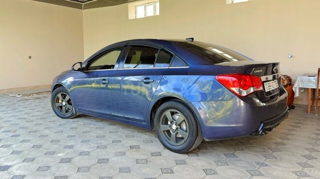 Chevrolet Cruze 2013, 293,201 km - 1.4 l - Göyçay