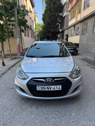 Hyundai Accent 2013, 310,603 km - 1.6 l - Bakı