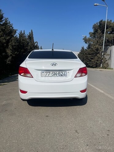Hyundai Accent 2017, 113,000 km - 1.6 л - Bakı