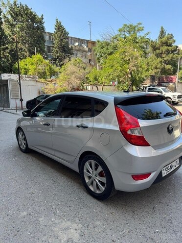 Hyundai Accent 2013, 310,603 km - 1.6 l - Bakı