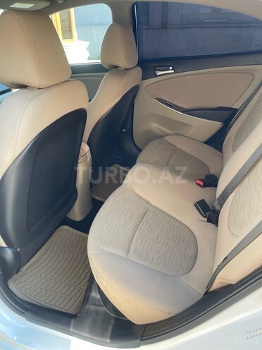 Hyundai Accent 2017, 113,000 km - 1.6 л - Bakı