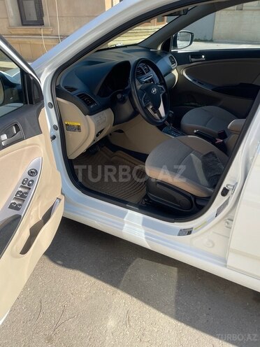 Hyundai Accent 2017, 113,000 km - 1.6 л - Bakı