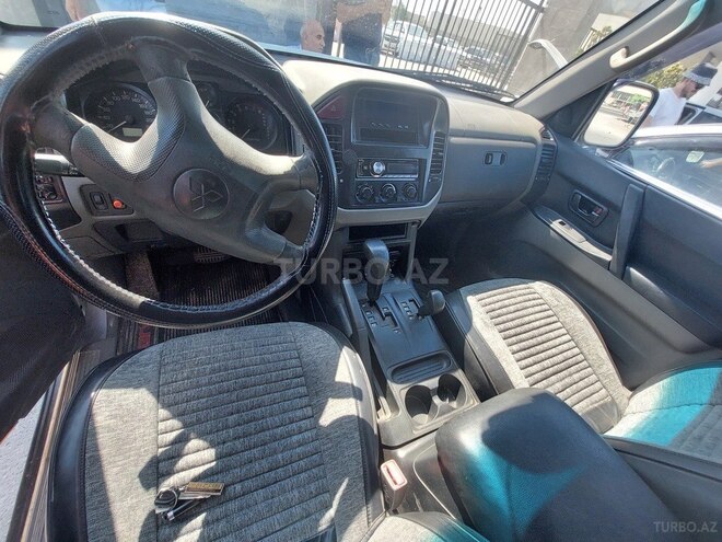 Mitsubishi Pajero 2005, 400,000 km - 3.0 l - Xırdalan
