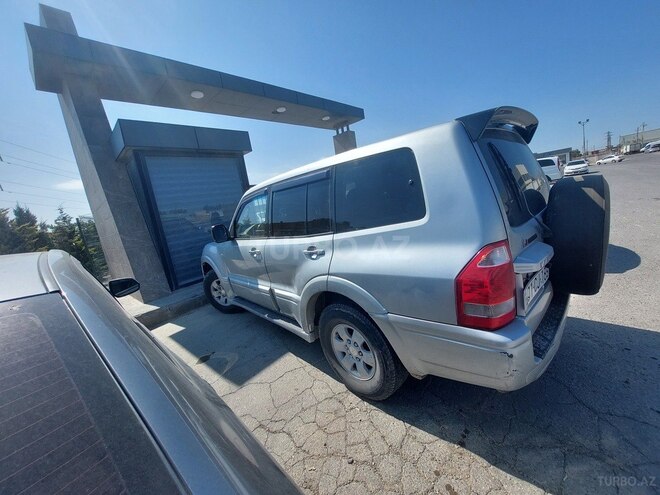 Mitsubishi Pajero 2005, 400,000 km - 3.0 l - Xırdalan