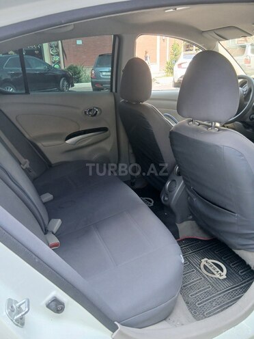 Nissan Sunny-8