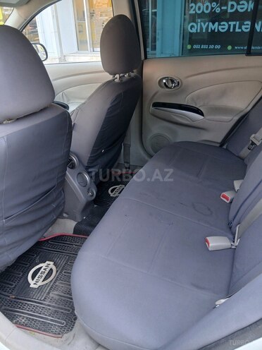 Nissan Sunny-5