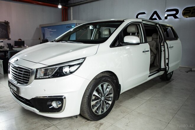 Kia Carnival-23