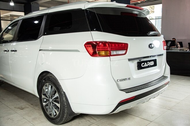 Kia Carnival-38