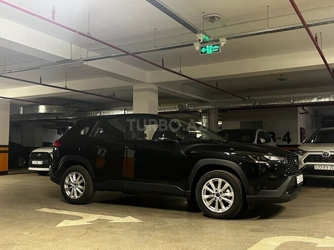 Toyota Corolla Cross 2025, 0 km - 2.0 л - Bakı