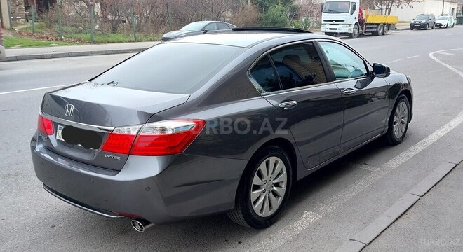Honda Accord-5