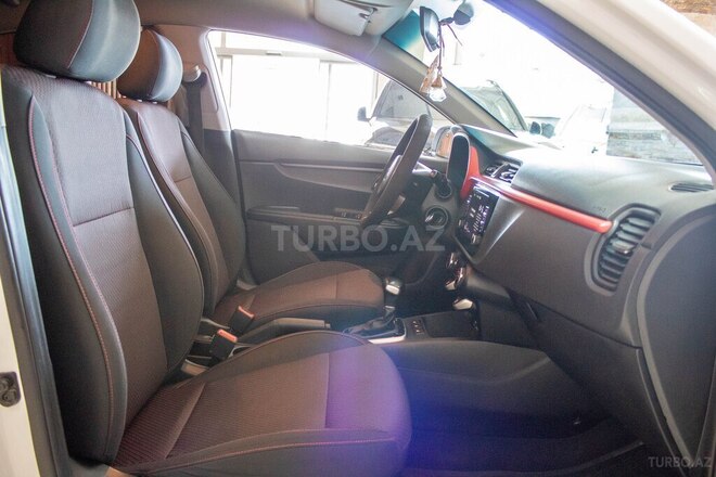 Kia Rio 2021, 65,000 km - 1.6 l - Bakı