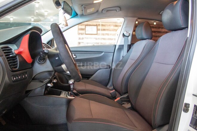 Kia Rio 2021, 65,000 km - 1.6 l - Bakı