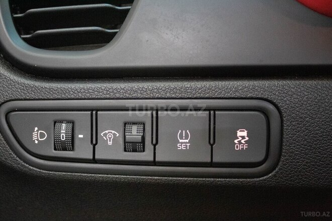 Kia Rio 2021, 65,000 km - 1.6 l - Bakı