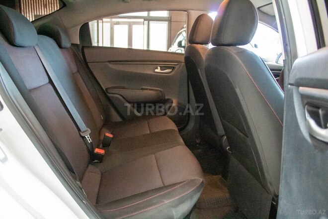 Kia Rio 2021, 65,000 km - 1.6 l - Bakı