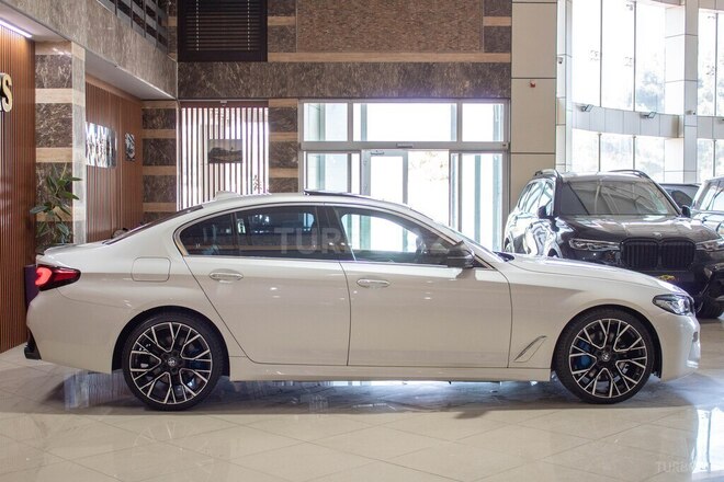 BMW 520 2017, 150,000 km - 2.0 l - Bakı