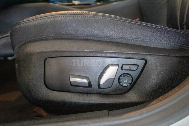 BMW 520 2017, 150,000 km - 2.0 l - Bakı