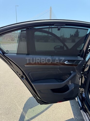 Volkswagen Passat 2018, 129,000 km - 1.8 l - Bakı