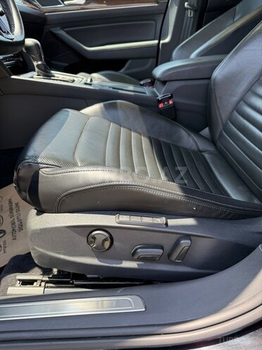 Volkswagen Passat 2018, 129,000 km - 1.8 l - Bakı