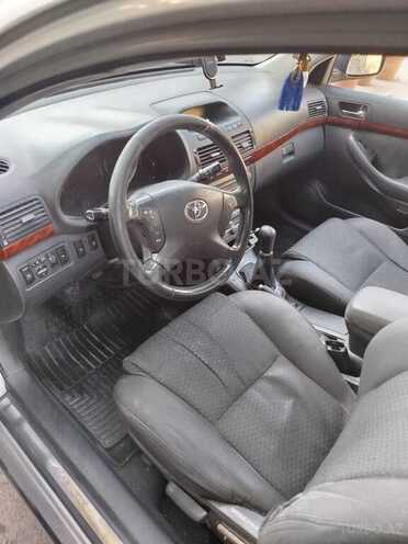 Toyota Avensis 2006, 320,000 km - 2.0 l - Sabirabad