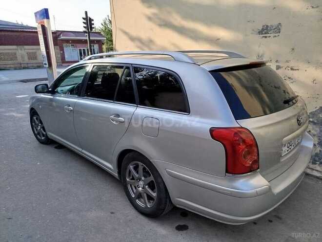 Toyota Avensis 2006, 320,000 km - 2.0 l - Sabirabad