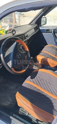 Mercedes 190 1991, 200,000 km - 2.0 l - Bakı