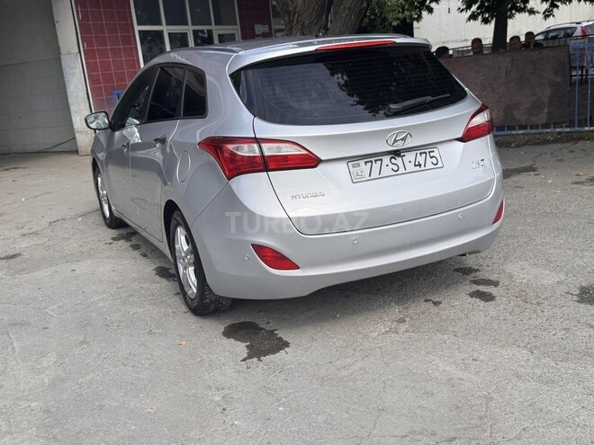 Hyundai i30 2014, 240,000 km - 1.4 л - Qəbələ