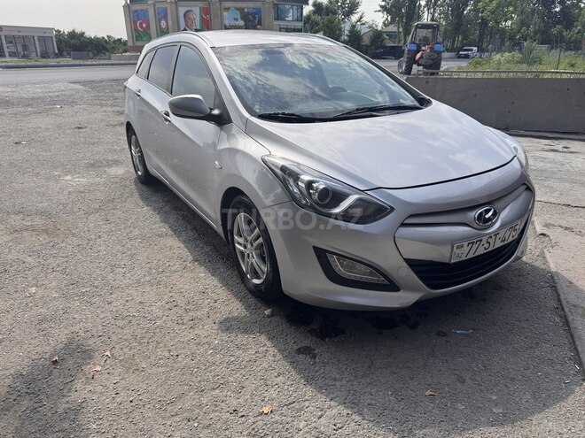 Hyundai i30 2014, 240,000 km - 1.4 л - Qəbələ
