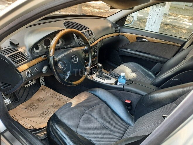 Mercedes E 270 2003, 320,000 km - 2.7 l - Sumqayıt