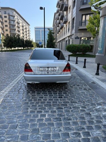 Mercedes C 240 1998, 321,000 km - 2.4 l - Bakı