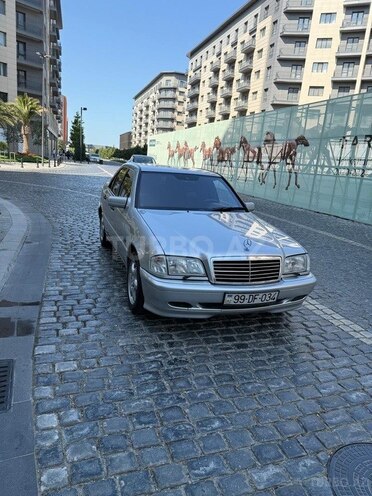 Mercedes C 240 1998, 321,000 km - 2.4 l - Bakı