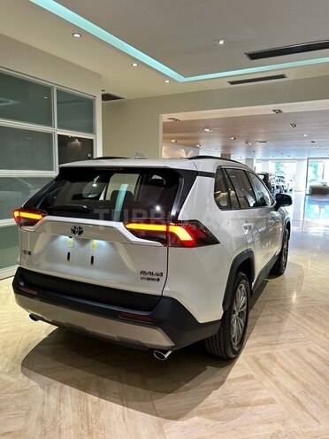 Toyota RAV4 2025, 0 km - 2.5 l - Bakı