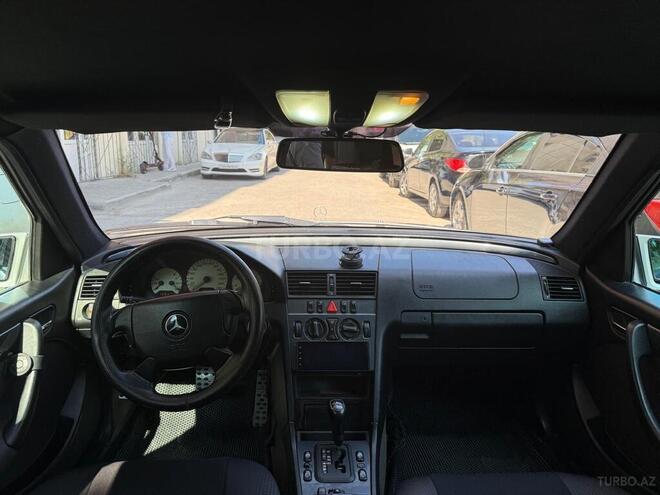 Mercedes C 240 1998, 321,000 km - 2.4 l - Bakı