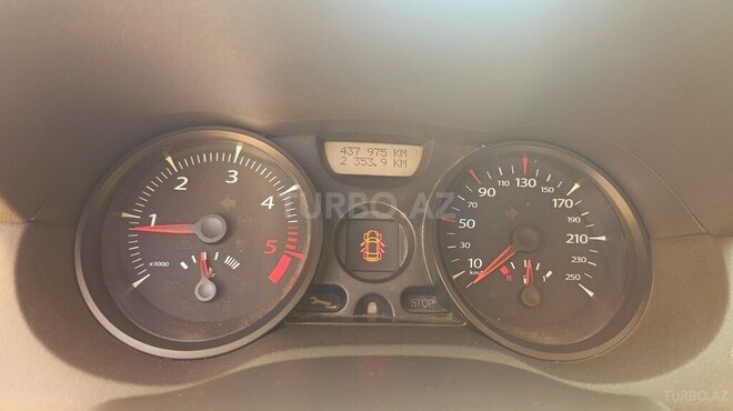 Renault Megane 2008, 438,000 km - 1.9 l - Salyan