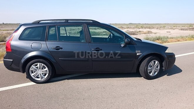 Renault Megane 2008, 438,000 km - 1.9 l - Salyan