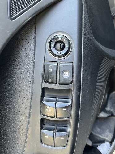 Hyundai Elantra 2012, 203,532 km - 1.8 l - Bakı