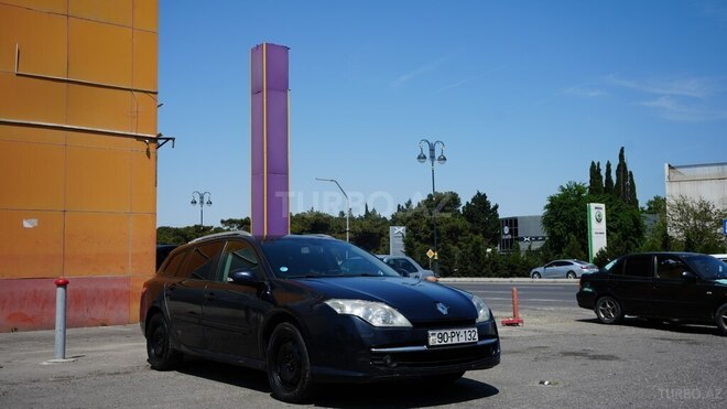 Renault Laguna-1