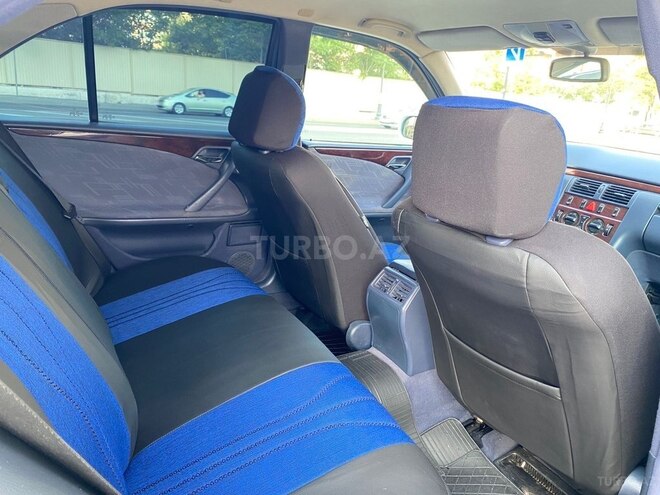 Mercedes E 220 d 2000, 260,000 km - 2.2 l - Bakı