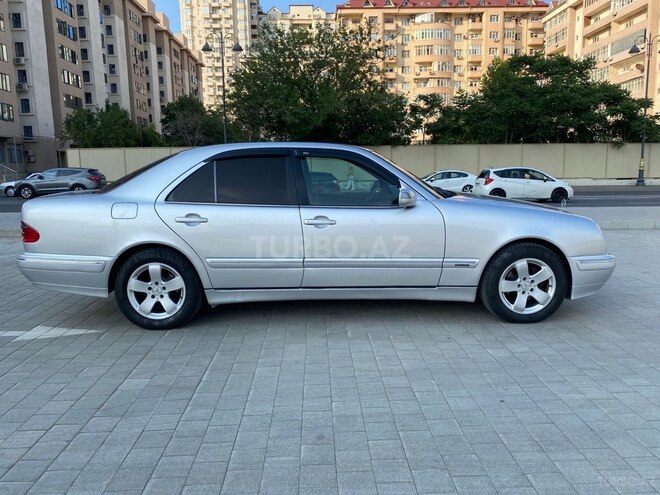 Mercedes E 220 d 2000, 260,000 km - 2.2 l - Bakı
