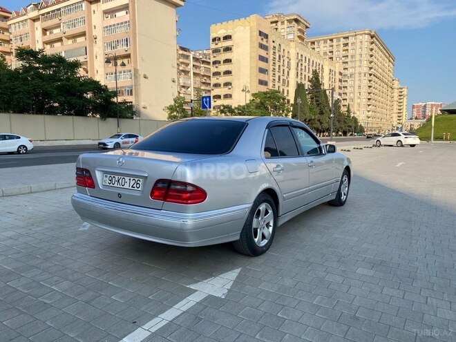 Mercedes E 220 d 2000, 260,000 km - 2.2 l - Bakı