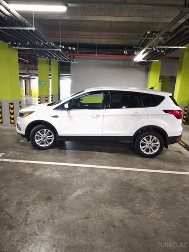 Ford Escape-3