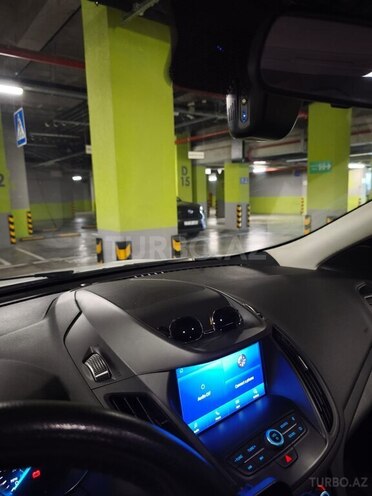 Ford Escape-10
