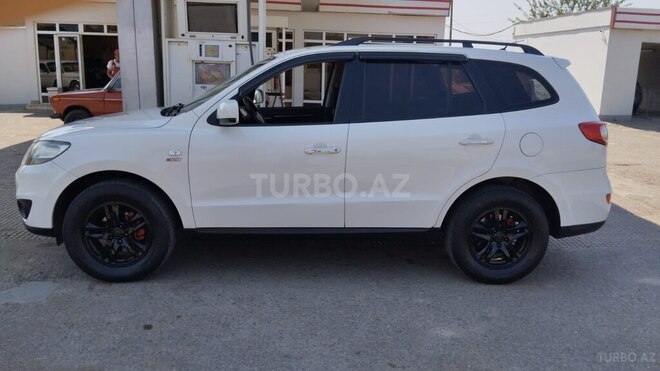 Hyundai Santa Fe-21