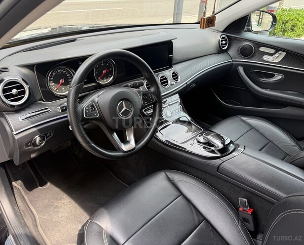 Mercedes E 220 d 2017, 173,000 km - 2.0 l - Bakı