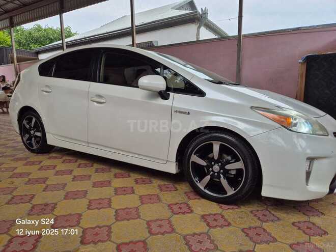 Toyota Prius 2015, 262,323 km - 1.8 л - Mingəçevir