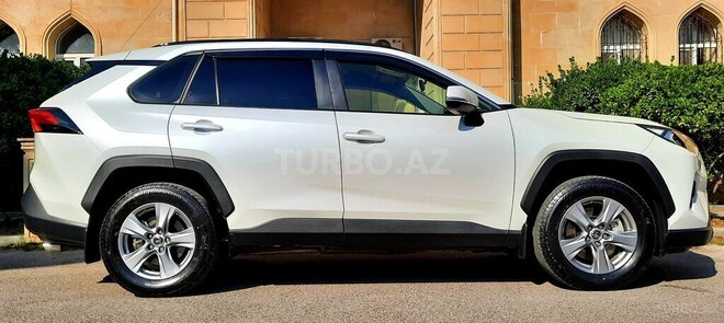 Toyota RAV4 2024, 18,000 km - 2.0 l - Bakı