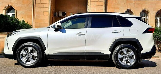 Toyota RAV4 2024, 18,000 km - 2.0 l - Bakı