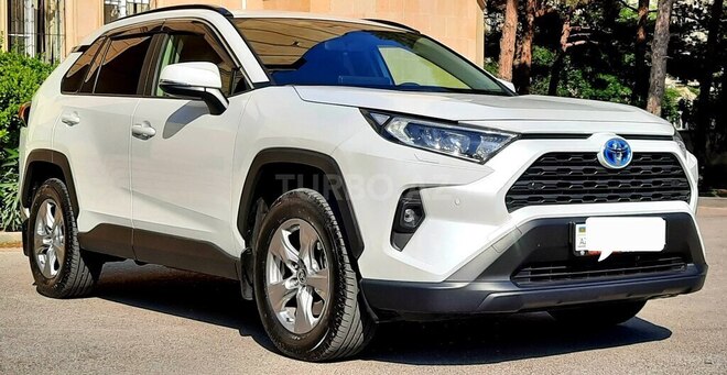 Toyota RAV4 2024, 18,000 km - 2.0 l - Bakı