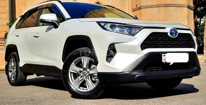 Toyota RAV4 2024, 18,000 km - 2.0 l - Bakı