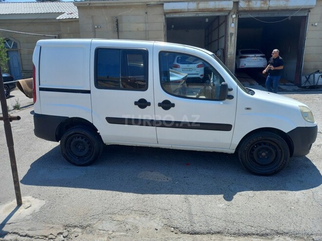 Fiat Doblo 2007, 255,000 km - 1.4 l - Bakı